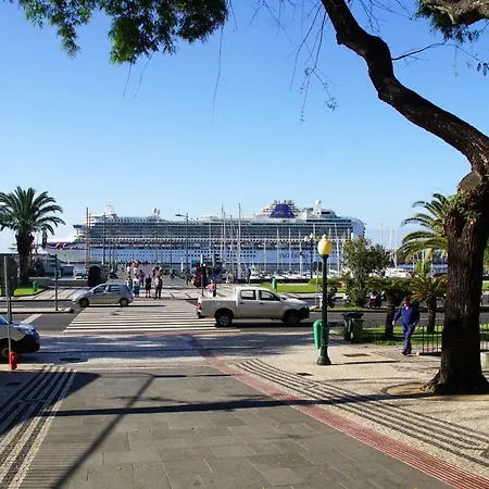 Ribeira Center Appartamento *