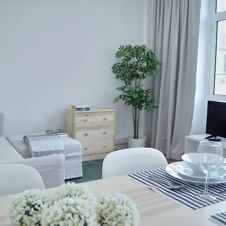 Ribeira Center * Funchal (Madeira)